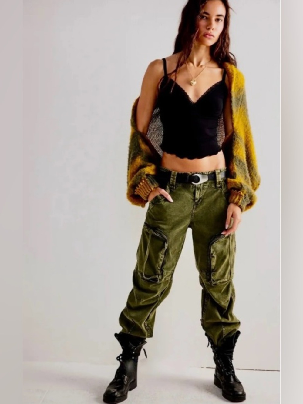 We The Free Can’t Compare Slouch Pants in Dusty Olive -L